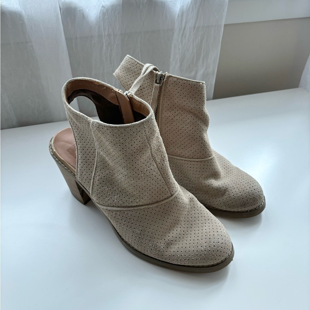 DV dolce vita suede heeled booties size 10